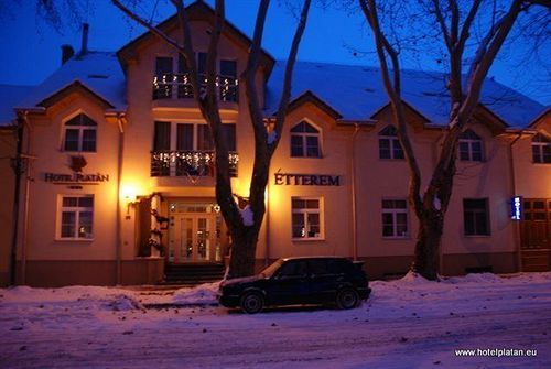 Hotel Platan Szekesfehervar Ngoại thất bức ảnh